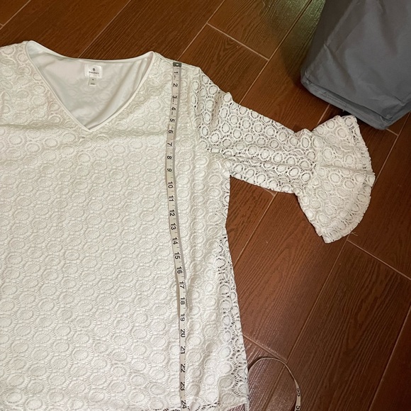 Dress Barn white circle lace blouse size XL spandex quarter bell ruffle sleeves - Picture 9 of 12